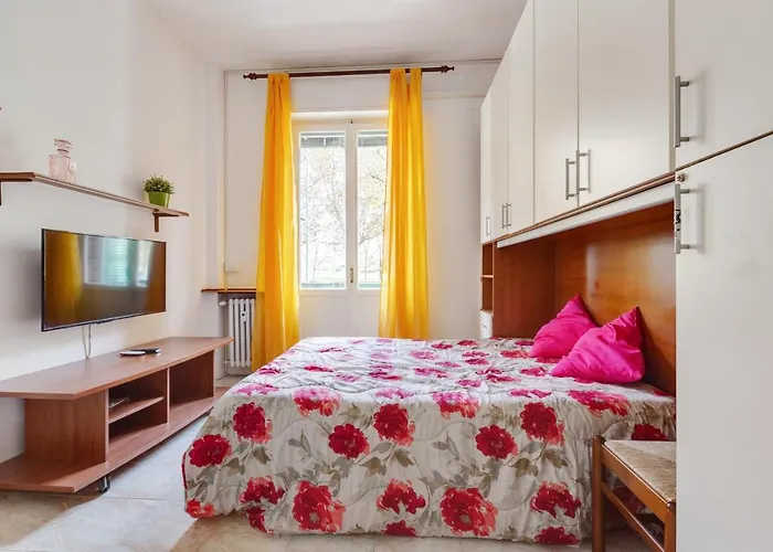 Guesthost - Polytechnic Lovely And Cosy Flat Appartement Milaan