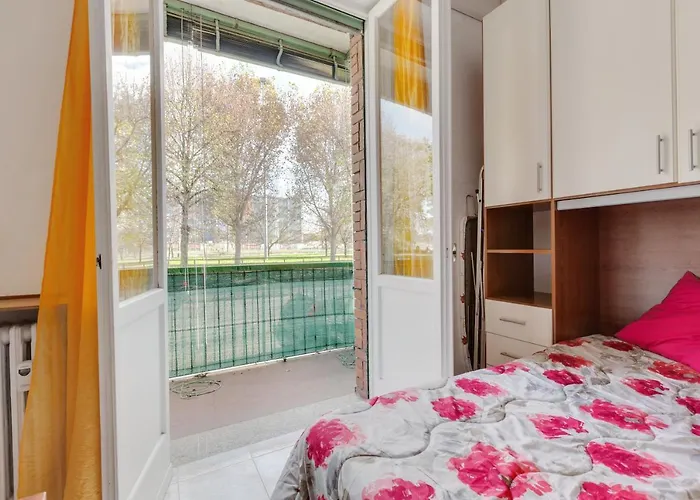 Guesthost - Polytechnic Lovely And Cosy Flat Milão